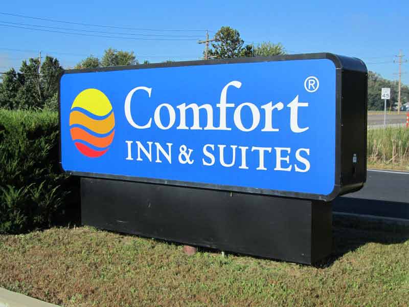Comfort Suites Backlit Sign